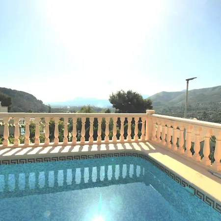Oasis Con Piscina Y Jacuzzi 4